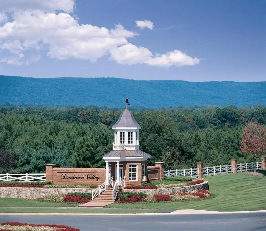 15107 Kroll Ln, Haymarket, VA 20169 - #2