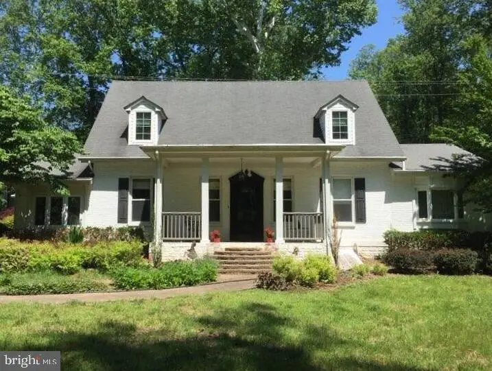 19266 Mockingbird Heights Rd, Triangle, VA 22172 - #1