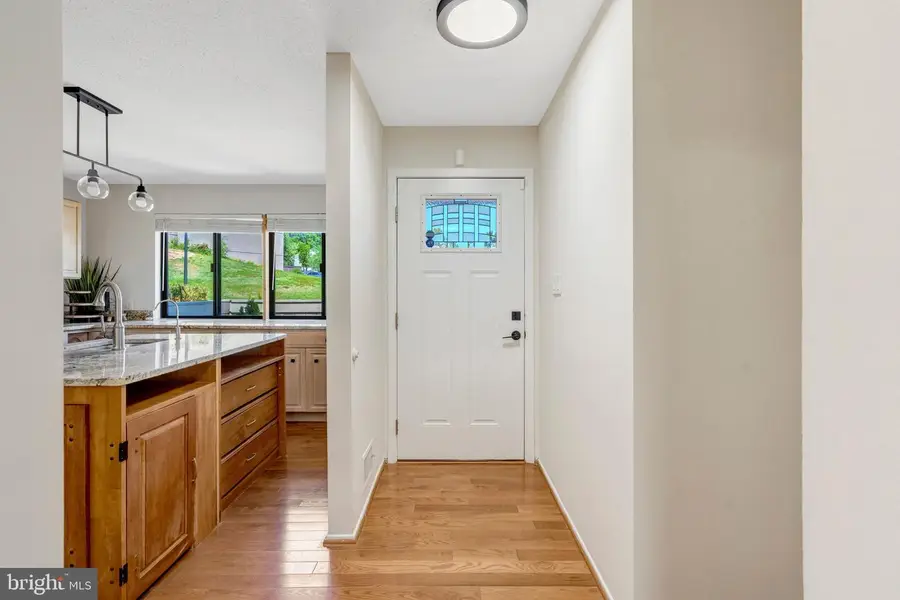 1801 Powder Horn Ter, Woodbridge, VA 22191 - #3