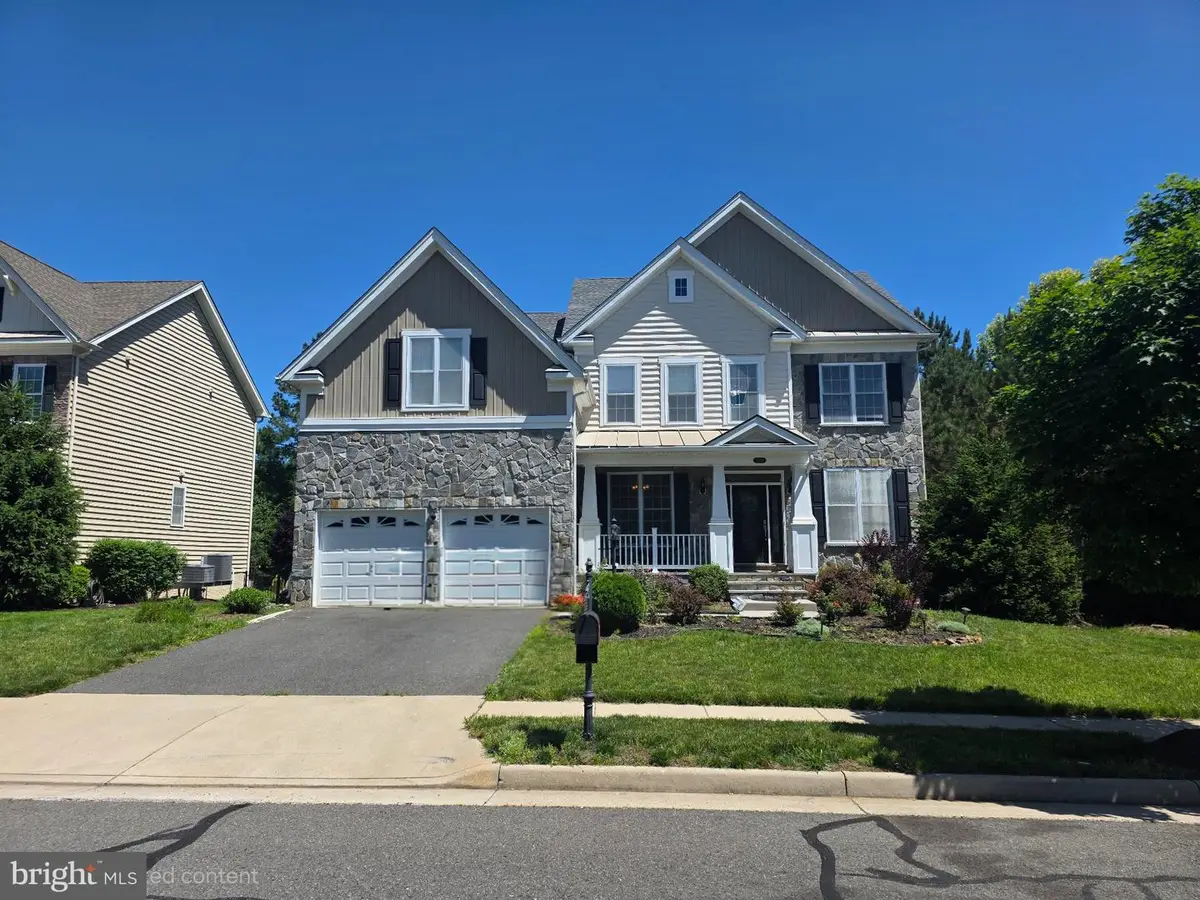 15300 Turning Leaf Pl, Haymarket, VA 20169 - #1