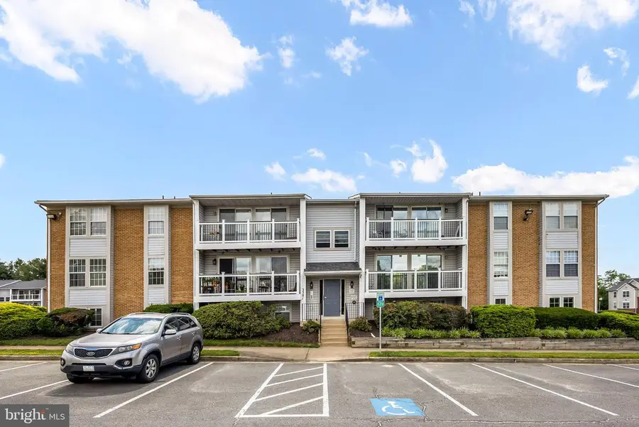 3381 Yost Ln #103, Dumfries, VA 22026 - #3