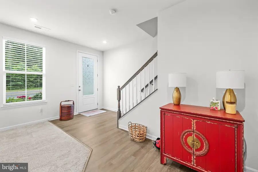 13018 Jessica Grove Pl, Woodbridge, VA 22192 - #3
