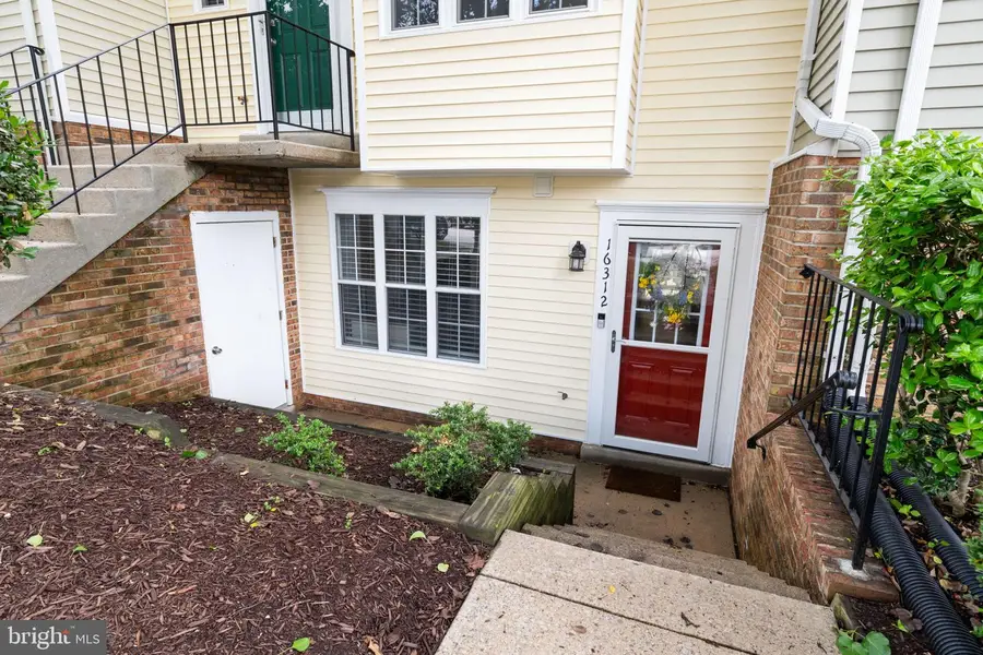 16312 Taconic Cir, Dumfries, VA 22025 - #2