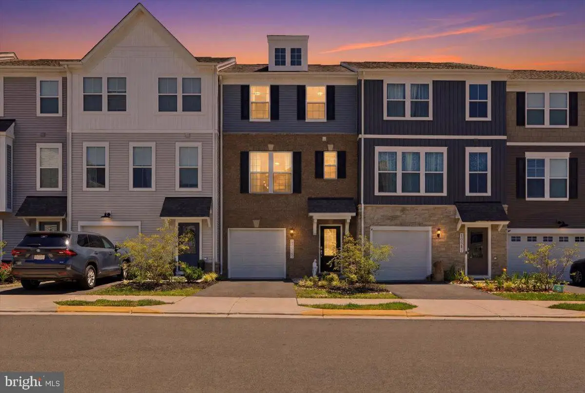 10545 Waterbury Woods Way, Manassas, VA 20112 - #1