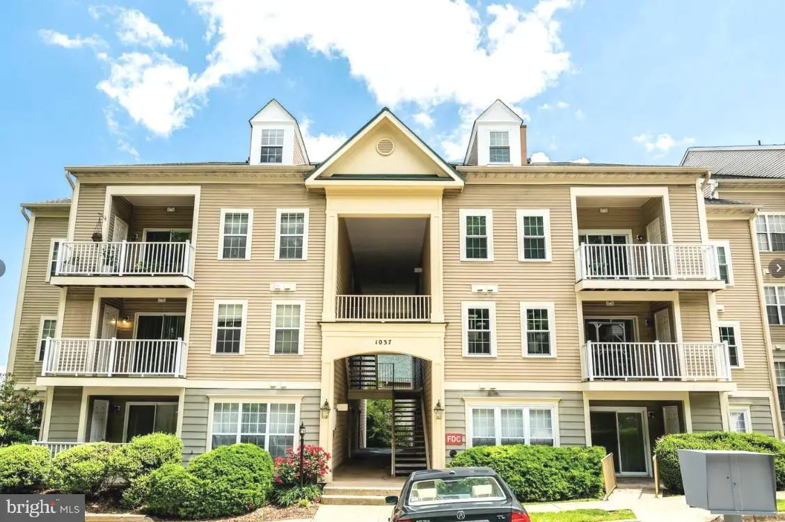 1037 Gardenview Loop #302, Woodbridge, VA 22191 - #1