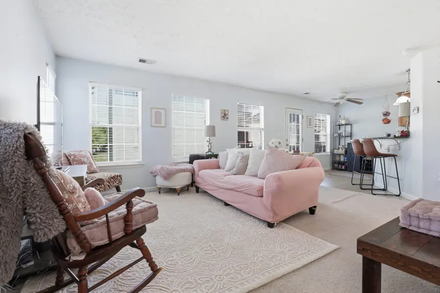 7961 Calvary Ct, Manassas, VA 20109 - #2