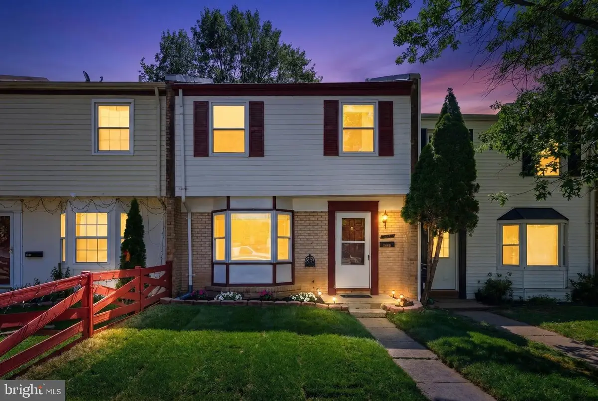 8231 Community Dr, Manassas, VA 20109 - #1