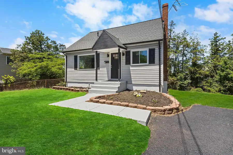 1304 Cobb Ct, Woodbridge, VA 22191 - #2