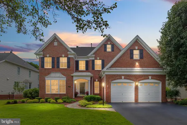 5655 Shoal Creek Dr, HAYMARKET, VA 20169