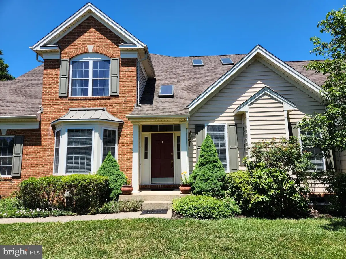5695 Wheelwright Way, Haymarket, VA 20169 - #1