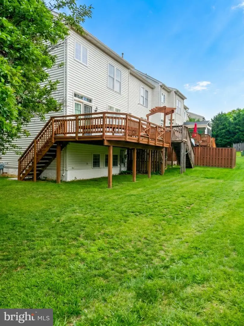 8050 Montour Heights Dr, Gainesville, VA 20155 - #3