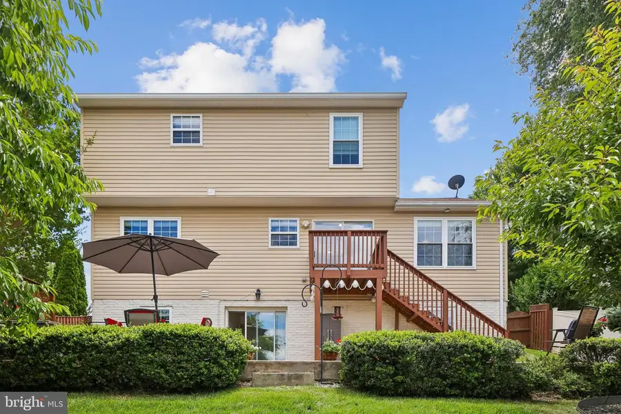 5722 Rhode Island Dr, Woodbridge, VA 22193 - #3