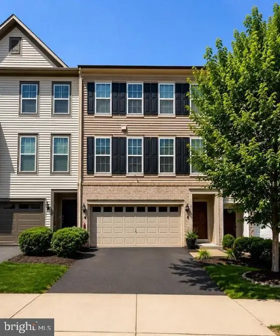 8112 Honey Bee Way, Manassas, VA 20111 - #1