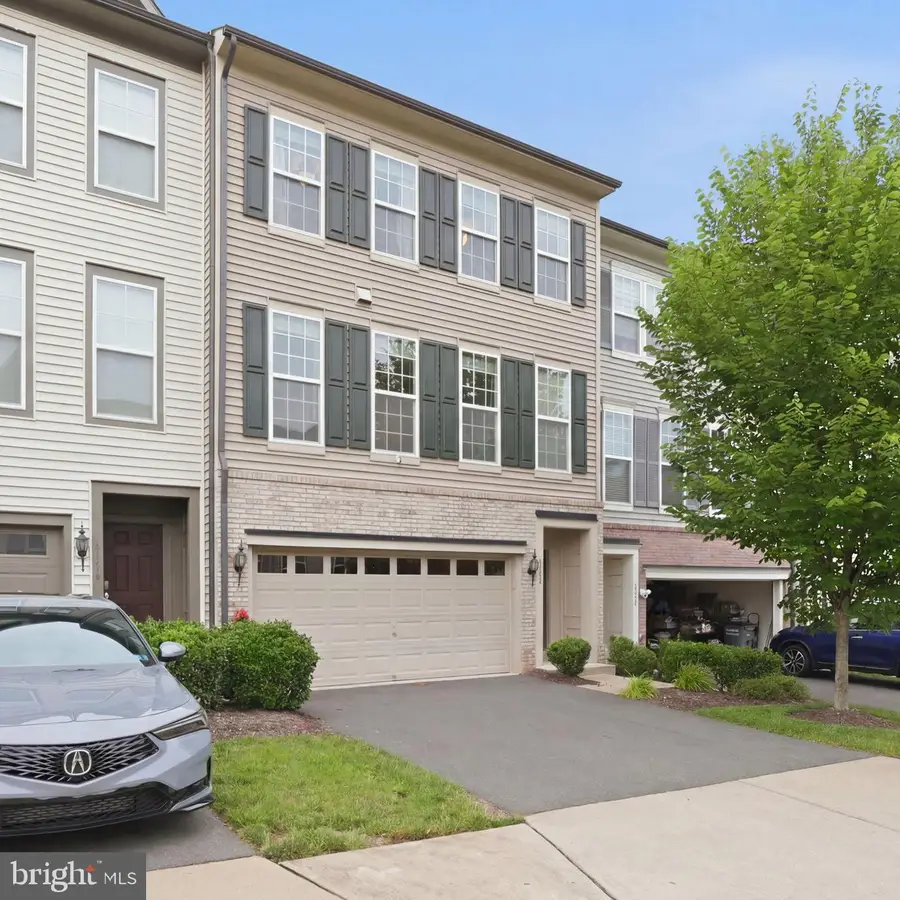 8112 Honey Bee Way, Manassas, VA 20111 - #3