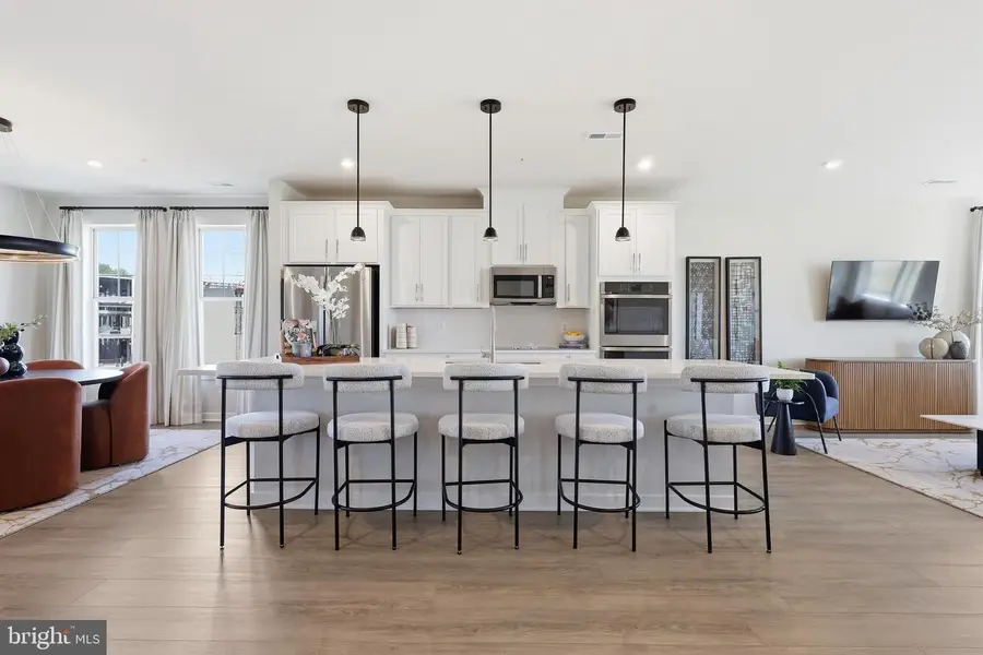 17634 Hawkins Ln, Dumfries, VA 22026 - #2