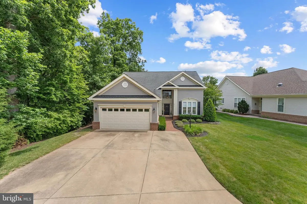 6817 Derby Run Way, Gainesville, VA 20155 - #1