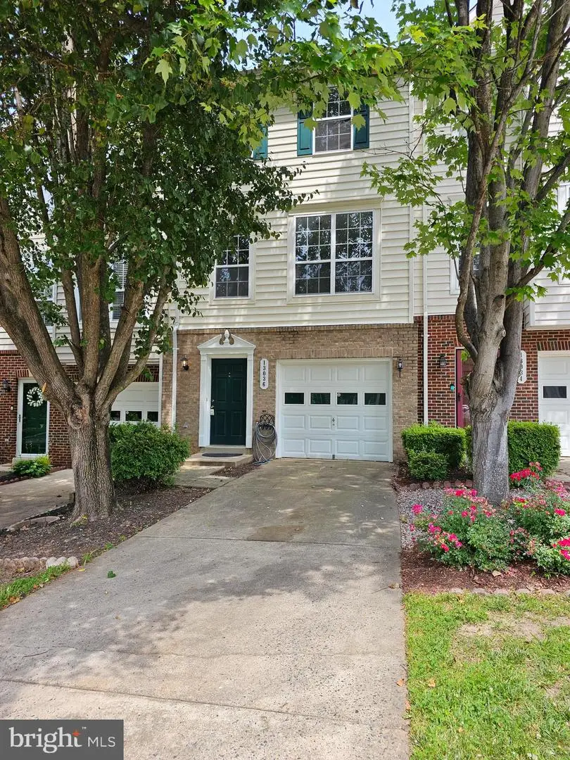 13036 Taxi Dr, Woodbridge, VA 22193 - #2