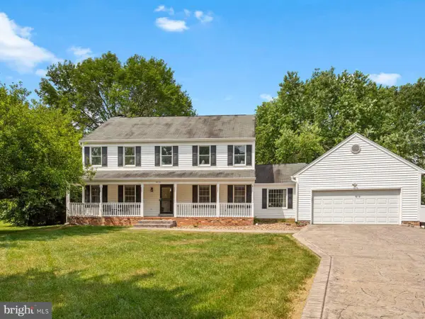 8650 Ambrose Ct, MANASSAS, VA 20109