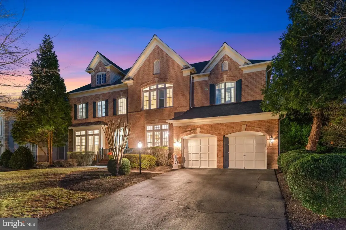 8441 Link Hills Loop, Gainesville, VA 20155 - #1