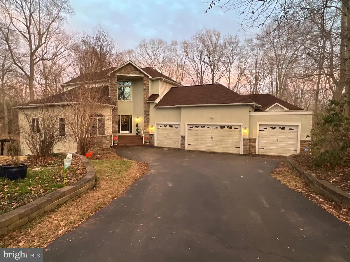 8701 Sinclair Mill Rd, Manassas, VA 20112 - #1