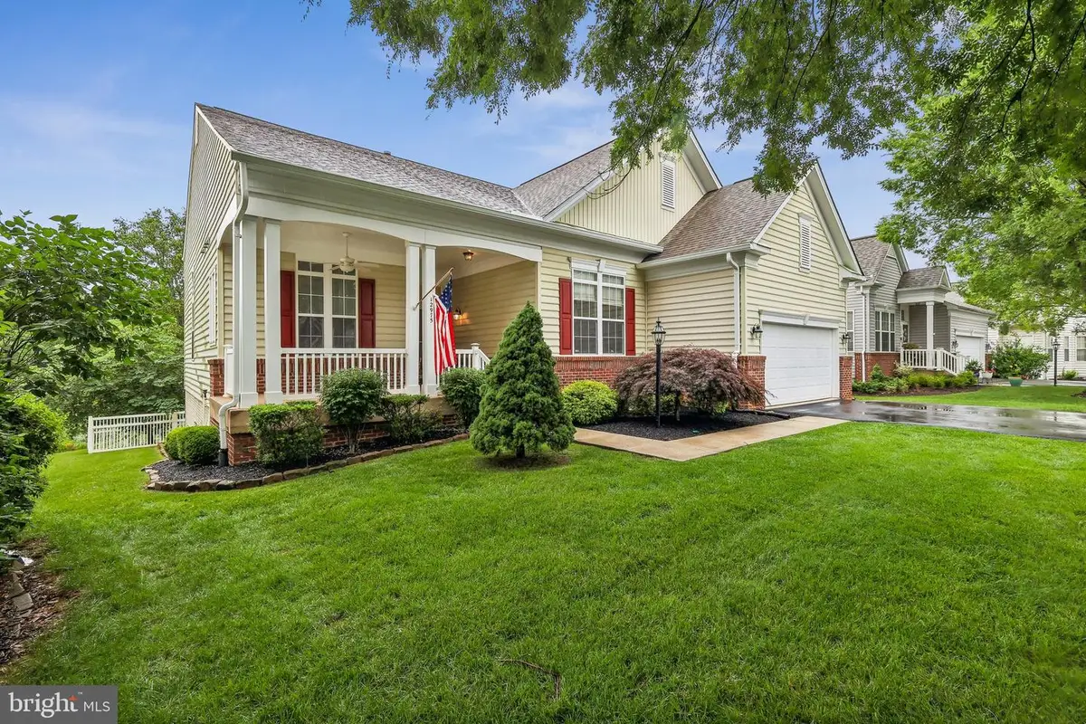 12975 Dunbarton Dr, Bristow, VA 20136 - #1
