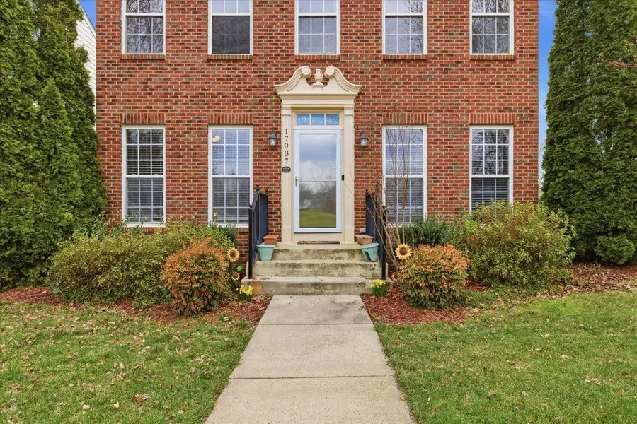 17037 Loftridge Ln, Gainesville, VA 20155 - #3