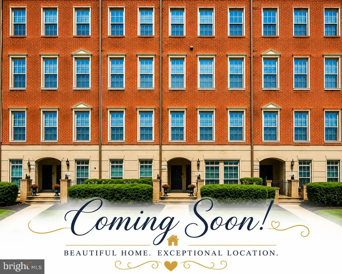 8045 Crescent Park Dr #198, Gainesville, VA 20155 - #1