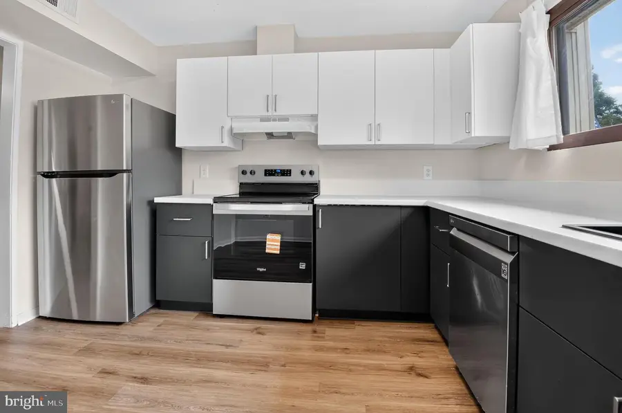 1797 Powder Horn Ter, Woodbridge, VA 22191 - #3