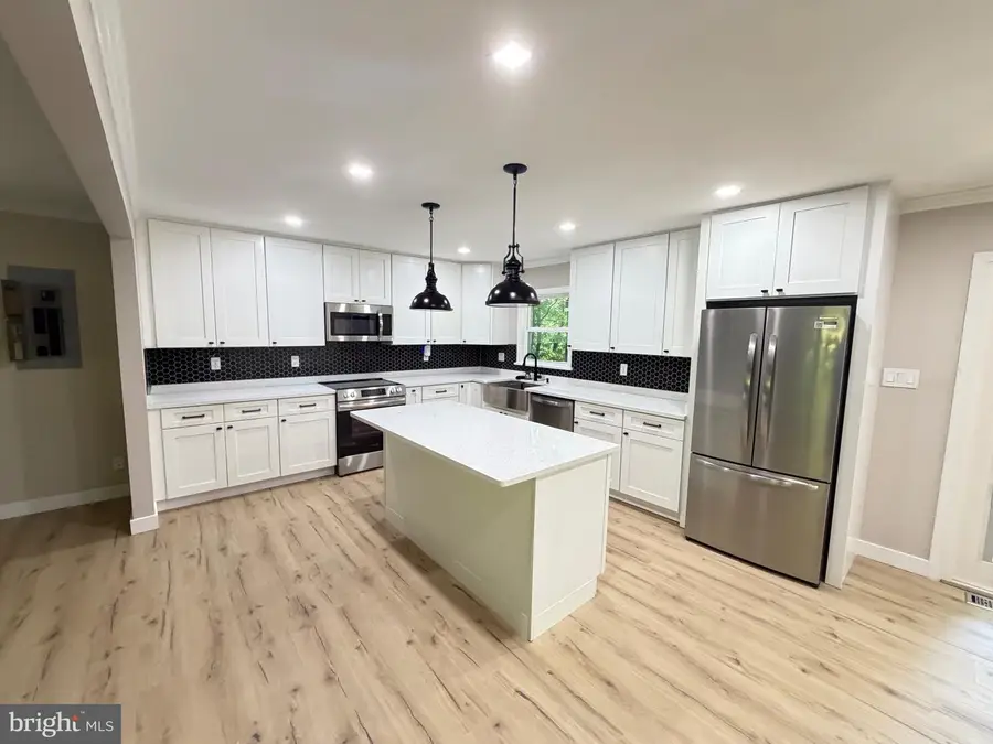 1901 Ridge Rd, Haymarket, VA 20169 - #2