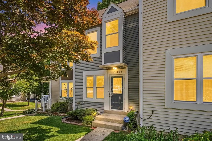 15203 Valley Stream Dr, Woodbridge, VA 22191 - #2