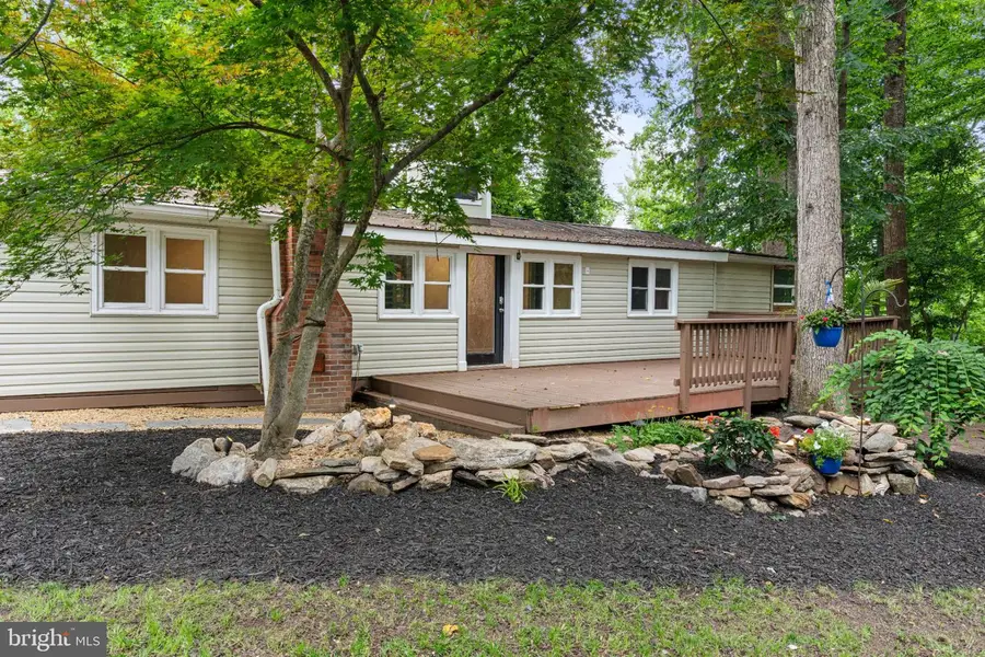 8331 Haire St, Manassas, VA 20112 - #3