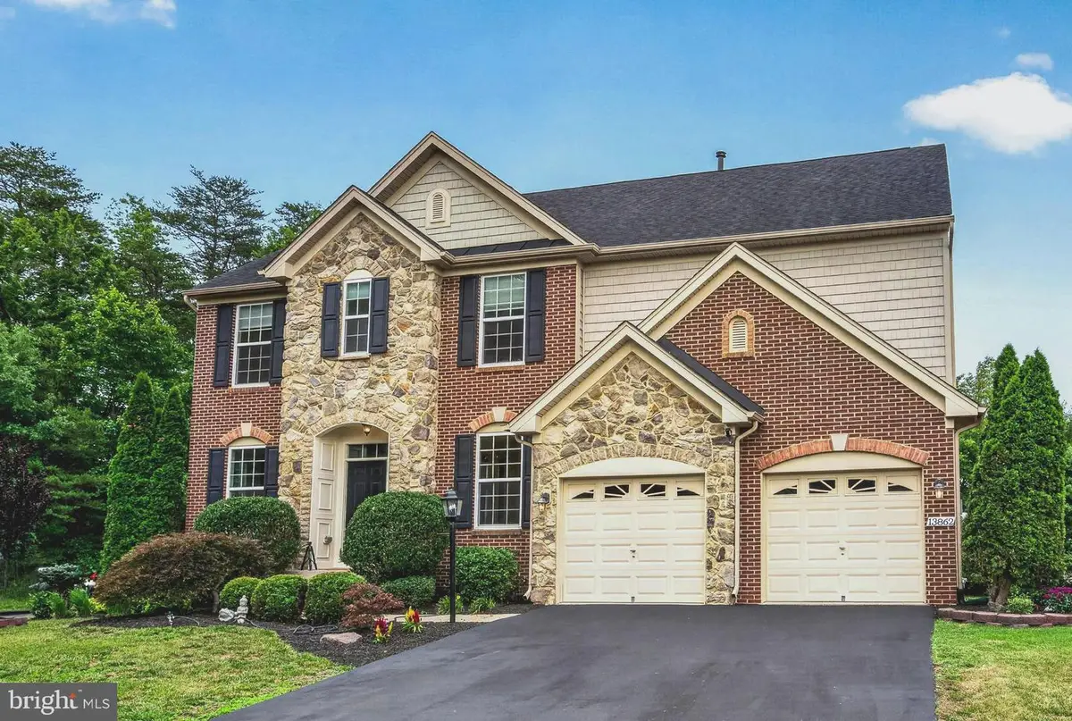13862 Estate Manor Dr, Gainesville, VA 20155 - #1