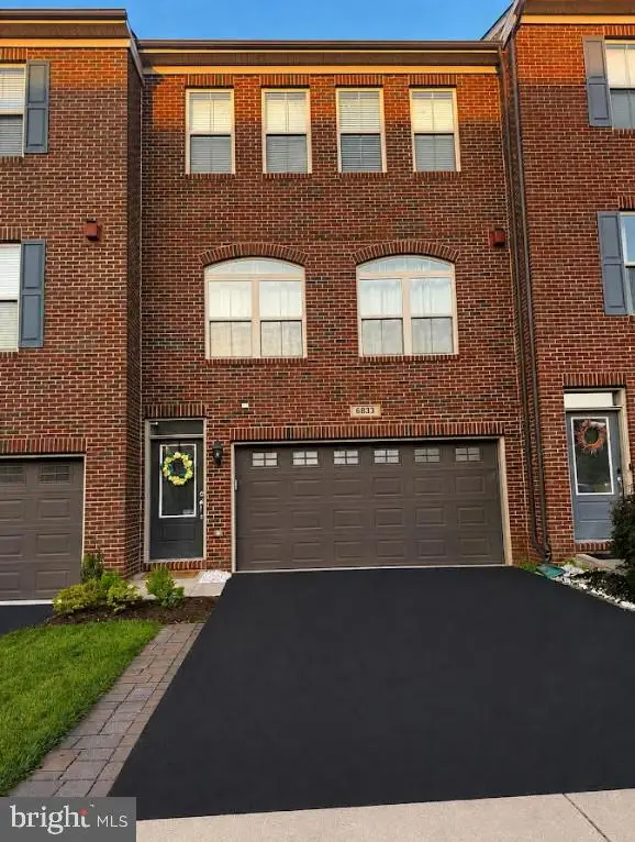 6833 William White Way, Haymarket, VA 20169 - #1
