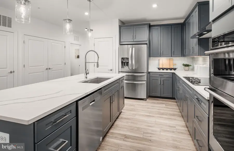 5821 Moonstone Way #302, Haymarket, VA 20169 - #2