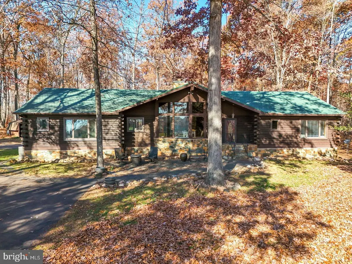 10904 Manley Rd, Nokesville, VA 20181 - #1