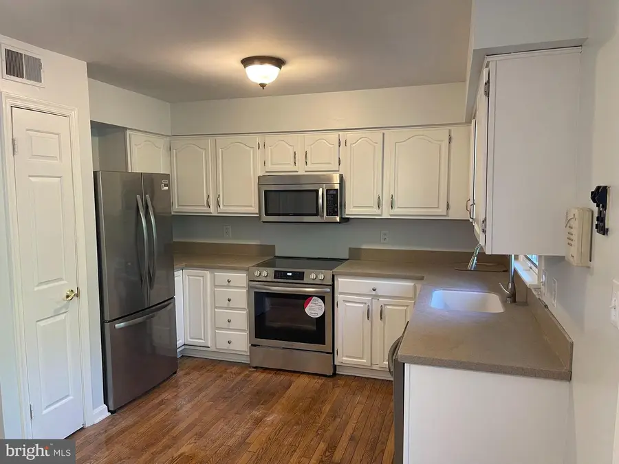 12638 Monarch Ct, Woodbridge, VA 22192 - #3