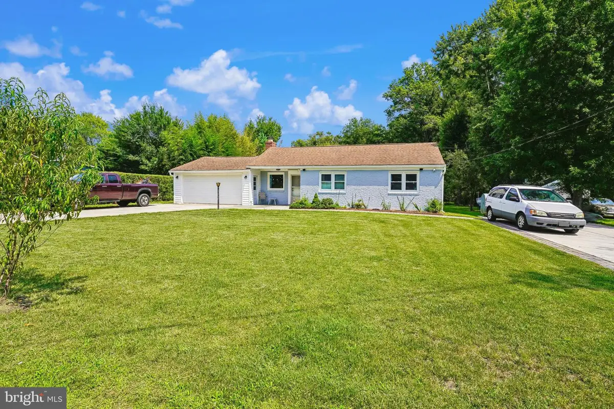7907 Maplewood Dr, Manassas, VA 20111 - #1
