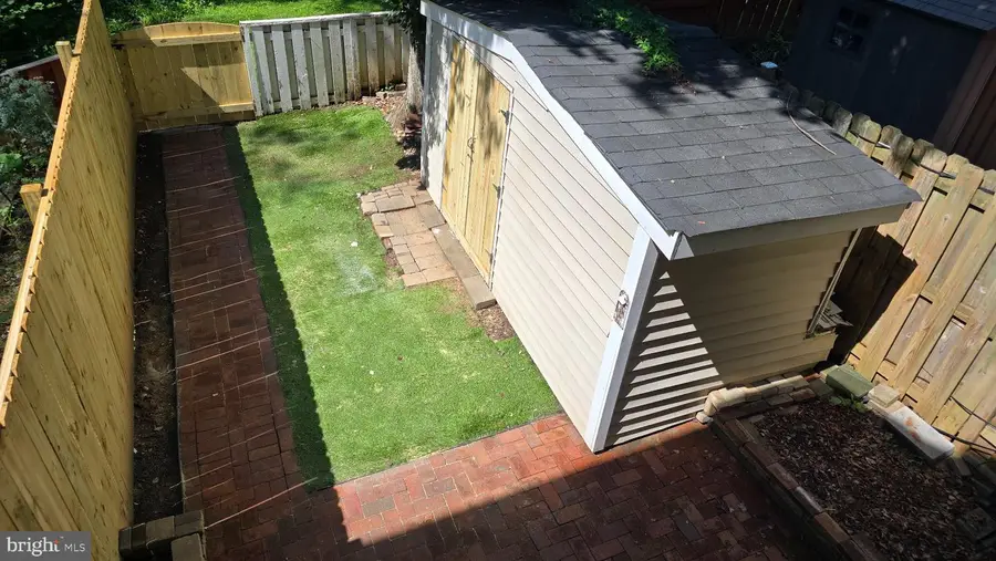 14658 Bakersfield St, Woodbridge, VA 22193 - #2