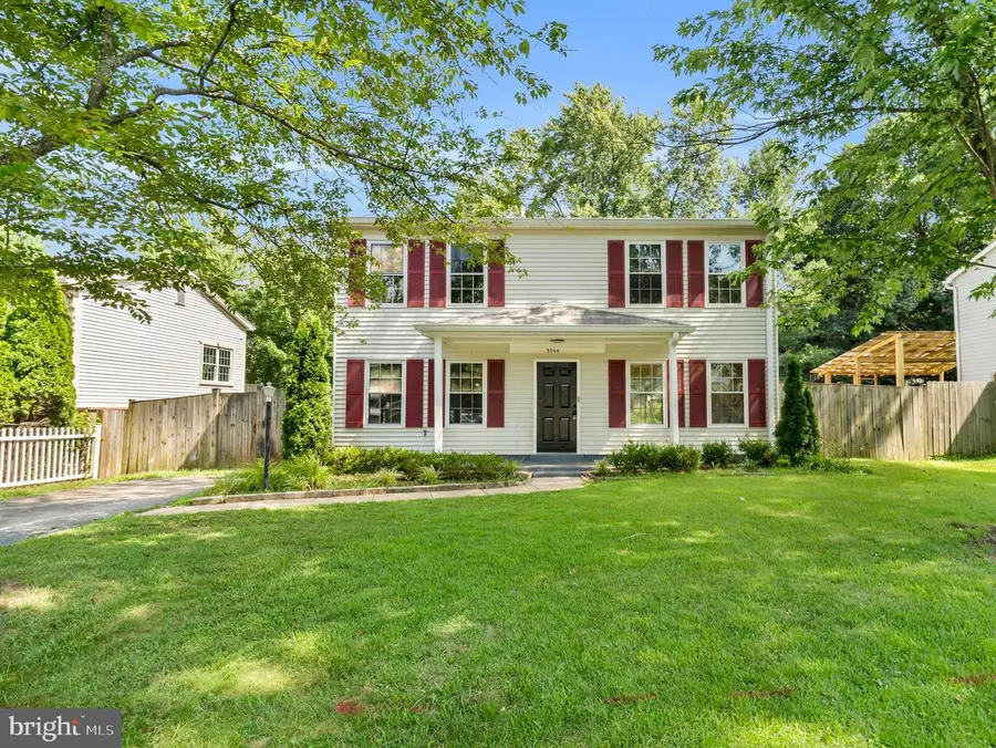 5566 Saint Charles Dr, Woodbridge, VA 22193 - #2