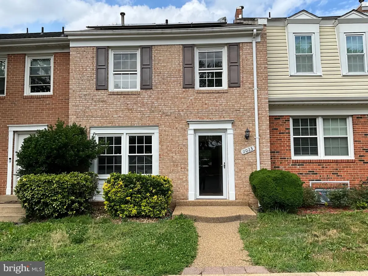 2023 Mayflower Dr, Woodbridge, VA 22192 - #1