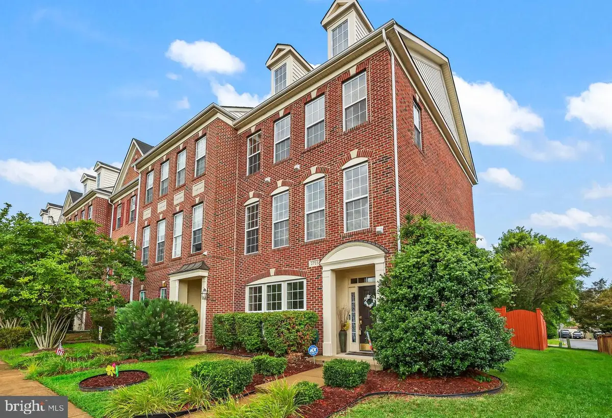2725 Celestial Dr, Woodbridge, VA 22191 - #1