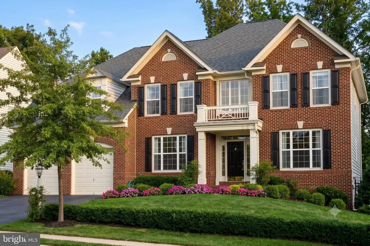 16671 Leocrie Pl, Woodbridge, VA 22191 - #1