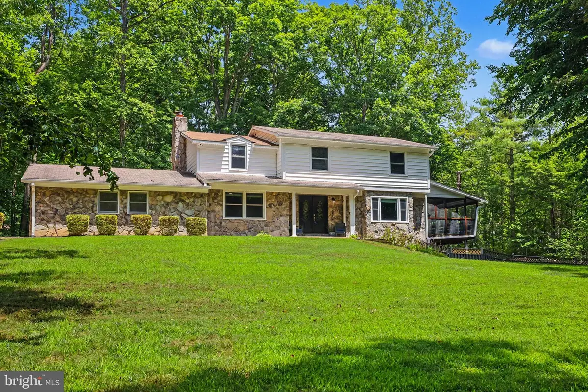 13437 Carriage Hill Dr, Manassas, VA 20112 - #1