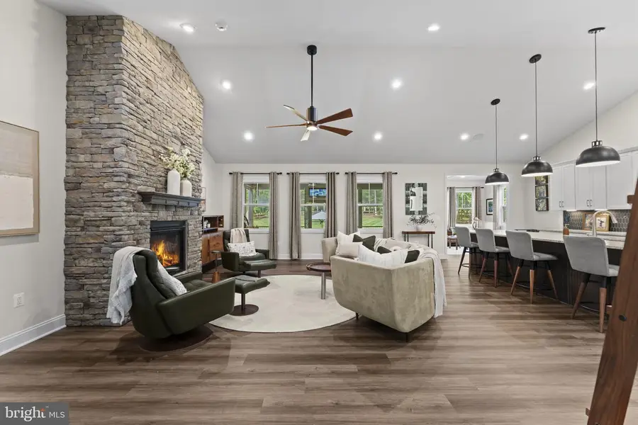 15059 Fallen Oaks Pl, Gainesville, VA 20155 - #3