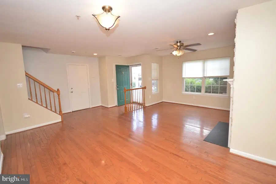 7953 Coachcrest Ct, Manassas, VA 20109 - #3