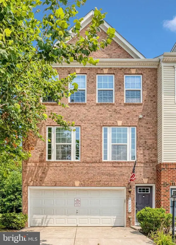 1722 Dorothy Ln, WOODBRIDGE, VA 22191