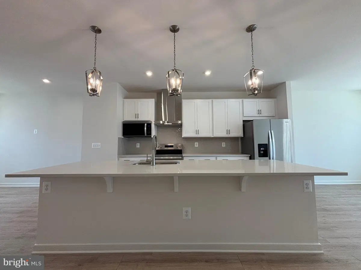 18002 Alicia Ave, Dumfries, VA 22026 - #1