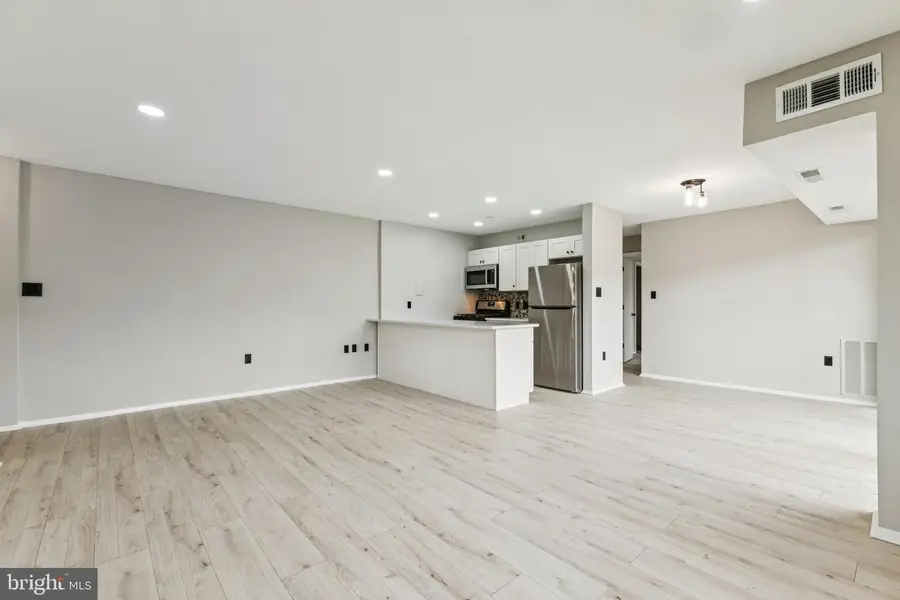12751 Dara Dr #102, Woodbridge, VA 22192 - #3