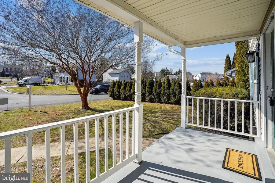 13857 Redford Ln, Woodbridge, VA 22193 - #3