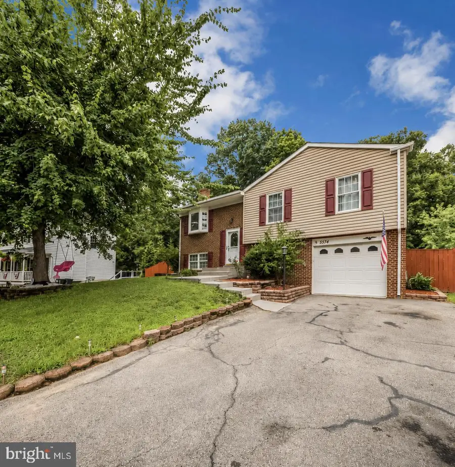 5574 Neddleton Ave, Woodbridge, VA 22193 - #2